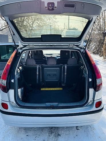 машина за 300000: Nissan Almera Tino: 2001 г., 1.8 л, Механика, Бензин — 7