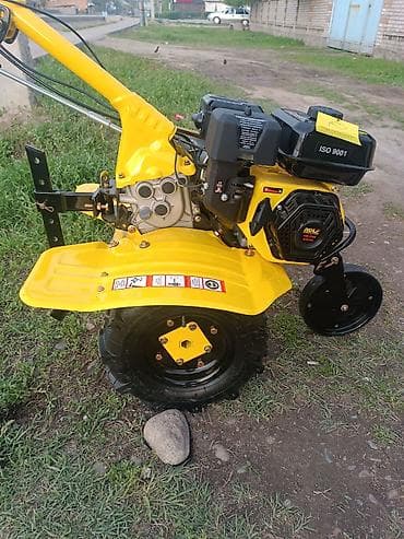 бензин: Мотоблок бензиновый, желтый - Тип: колесный мотоблок с передним — 1