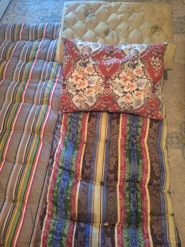 шкафы книжные: Матрас и постельный принадлежность .Одеяло,подушка. Оптом и в розницу — 4