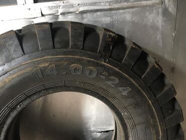 шины на фронтальный погрузчик: Продаю новую резину на спецтехнику, грейдер. 14.00-24. 30 тыс. за 1 — 1