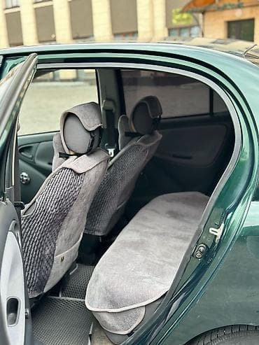 Toyota: Toyota Echo: 2000 г., 1.5 л, Автомат, Бензин, Седан — 6
