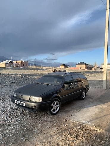 борт продажа: Volkswagen Passat Variant: 1990 г., 1.8 л, Механика, Бензин, Универсал — 4