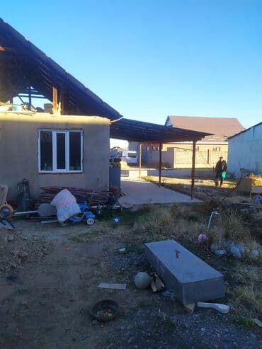продается дом пишпек: Дом, 48 м², 3 комнаты, Собственник — 2