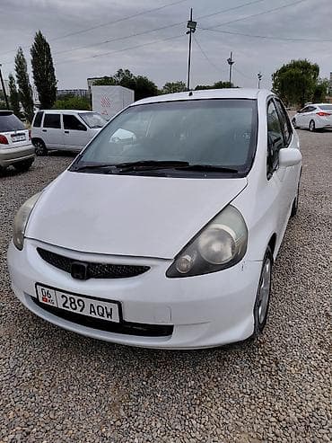 211 2 7: Honda Fit: 2003 г., 1.3 л, Автомат, Бензин, Хэтчбэк — 2