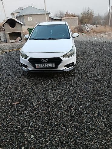 rav4 1996: Hyundai Accent/Verna (седан), белый цвет кузова. Кузов и дизайн: - — 2