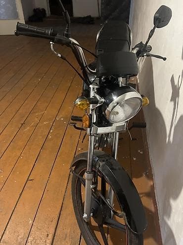 вышивка ручная: Просто напишите в WhatsApp, номер доступен. Мопед/легкий мотоцикл — 2