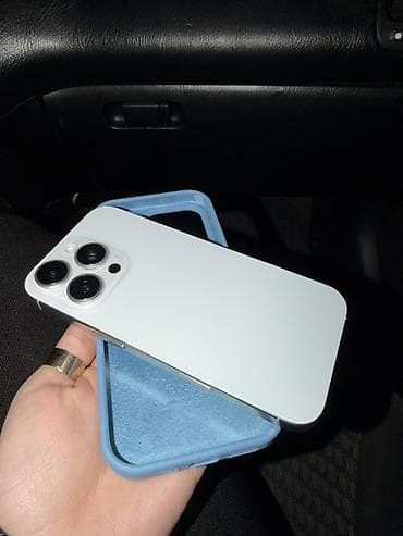 aiphone 11 pro: IPhone 16 Pro, Б/у, 256 ГБ, Серебристый, Чехол, 89 % — 3