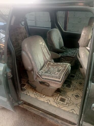 опель вектра б: Chrysler Grand Voyager: 2002 г., 2.4 л, Автомат, Бензиновая, Минивэн — 8