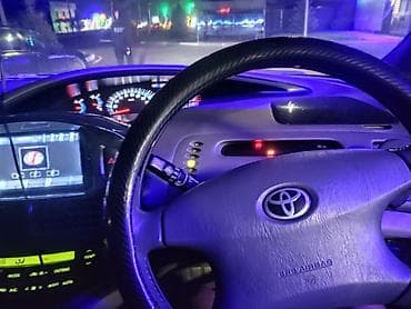 бампер на лупарик: Toyota Estima: 2003 г., 3 л, Автомат, Газ, Минивэн — 1