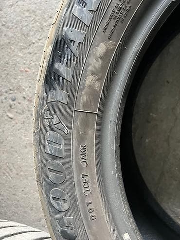 р 19: Летняя европейская шина. На Volkswagen ID4. Фирма GoodYear сделано для — 10