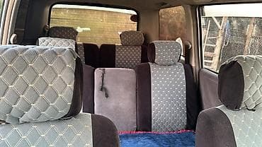 Toyota Voxy: 2002 г., 2 л, Минивэн — 8