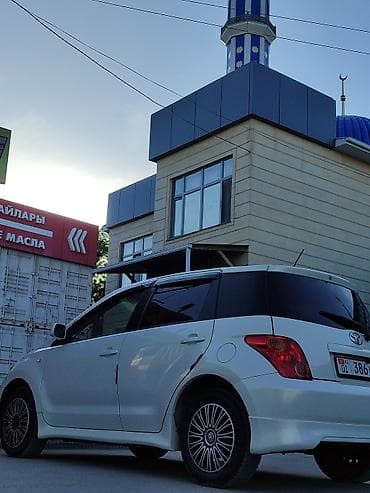 Toyota Ist: 2003 г., 1.3 л, Автомат, Бензин — 1