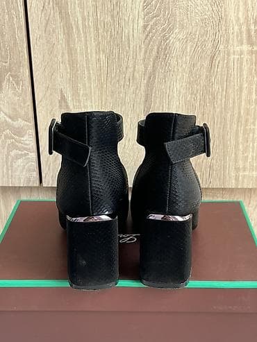 Туфли: Продам черные туфли 🖤 Покупали за 3500 сом. Надевались всего 2–3 — 5