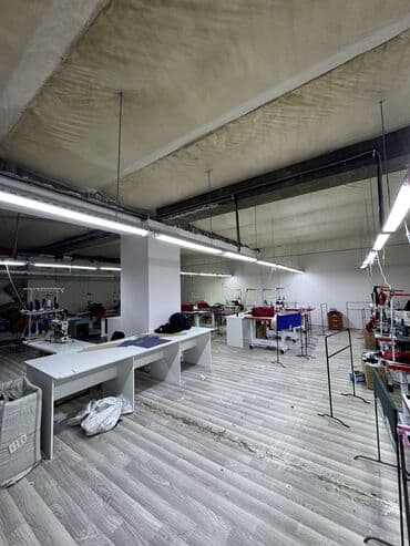 продаю квартирный дом: Продаю Офис 493 м², С ремонтом, С мебелью, Многоэтажное здание, Цокольный этаж этаж — 5