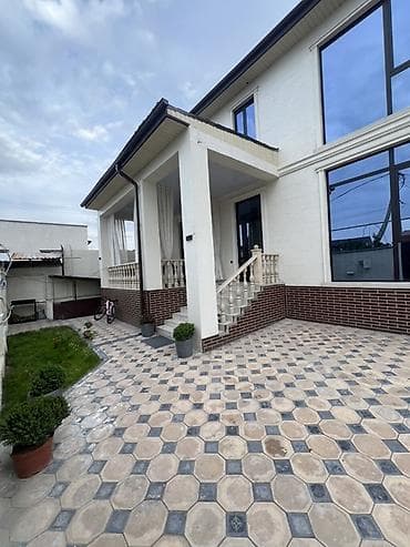 Продается дом в ж/м Кок Жар 4.16 соток 250м.кв.с меб. 6 просторных at lalafo.kg Продается дом в ж/м Кок Жар 4.16 соток 250м.кв.с меб. 6 просторных