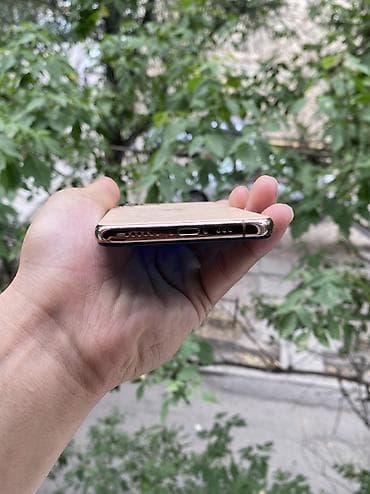 IPhone 11 Pro, Б/у, 64 ГБ, White Titanium, Чехол, 73 % — 6