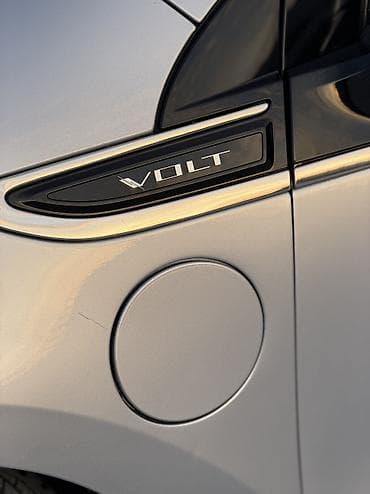 shevrole volt: Chevrolet Volt: 2012 г., 1.4 л, Автомат, Электромобиль, Хэтчбэк — 6