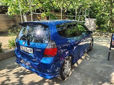 кастом мото: Honda Fit: 2004 г., 1.5 л, Вариатор, Бензин — 5