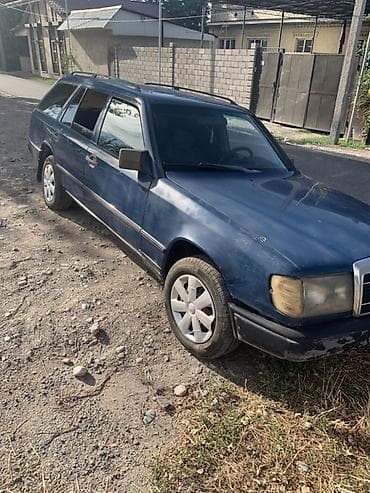 Mercedes-Benz E-Class: 1987 г., 2.3 л, Механика, Бензин, Универсал