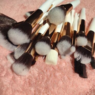 прокат мужских костюмов [возьми на прокат] бишкек фото: Набор кистей для макияжа (полный комплект)купили недавно, б/у но НЕ — 3