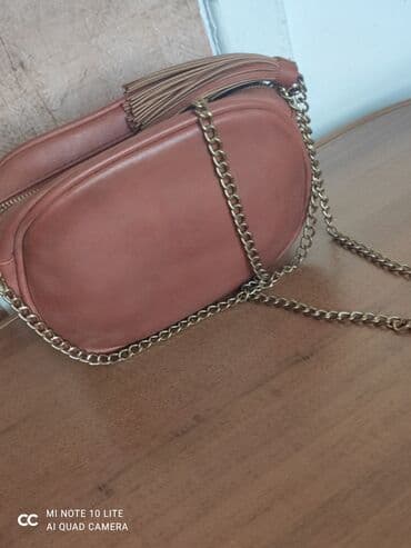 michael cors: Сумочка новая, цвет горчичный, экокожа, размер 23х15х8 с одним — 4