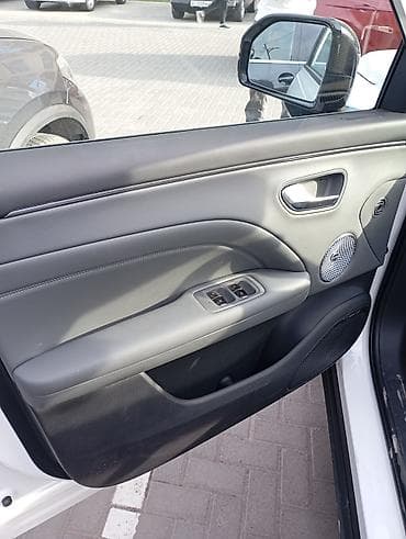 e60 m5: BYD : 2026 г., Автомат, Электромобиль, Кроссовер — 8