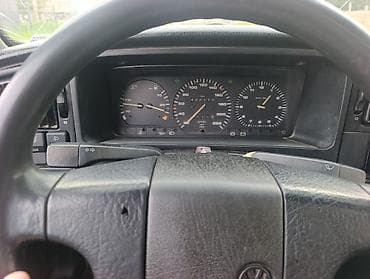 авто пароги: Volkswagen Passat: 1990 г., Универсал — 6