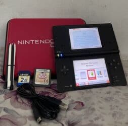 день сяпина: 🎮 ИГРОВАЯ КОНСОЛЬ Nintendo DSi В ИДЕЛЬНОМ СОСТОЯНИИ 🤩 В КОМПЛЕКТЕ ИДЕТ — 1