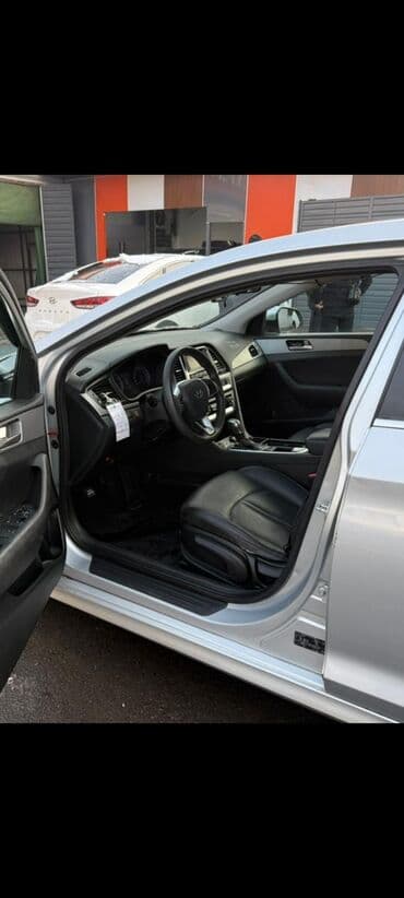 Hyundai: Hyundai Sonata: 2019 г., Автомат, Бензин, Седан — 5