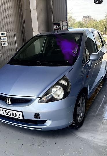 Honda Fit: 2004 г., 1.4 л, Автомат, Бензин, Хэтчбэк