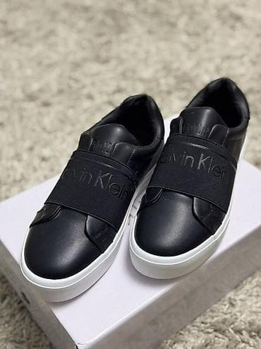 Личные вещи: Кроссовки, 36, Calvin Klein, Новый, цвет - Черный — 2