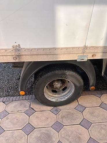 чашка спринтер: Легкий грузовик, Mercedes-Benz, Стандарт, 2 т — 10