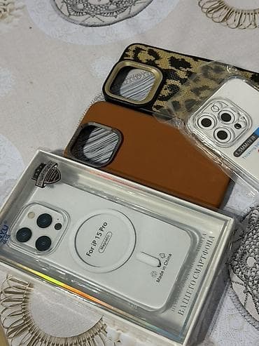Чехлы на iPhone 15 Pro.
3чехла новые 1 ношеный недолго at lalafo.kg Чехлы на iPhone 15 Pro.
3чехла новые 1 ношеный недолго