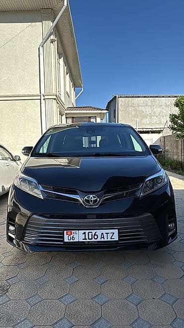 id 4: Toyota Sienna: 2019 г., 3.5 л, Автомат, Бензин, Минивэн — 2
