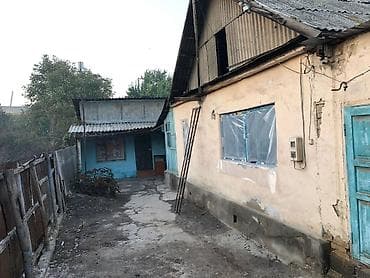 часные дома: Продаётся жилой 2дом с участком. 12сотых имеется газ вода — 2