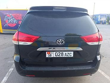 Транспорт: Toyota Sienna: 2012 г., 3.5 л, Автомат, Газ, Минивэн — 7