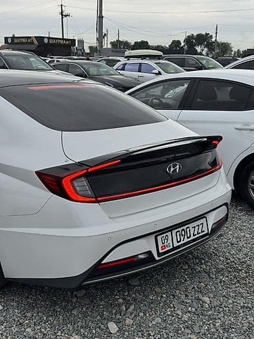 торг у капота: Hyundai Sonata: 2019 г., 2 л, Автомат, Бензин, Седан — 9