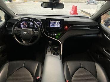 4 114: Toyota Camry: 2021 г., 2.5 л, Автомат, Бензин, Седан — 4