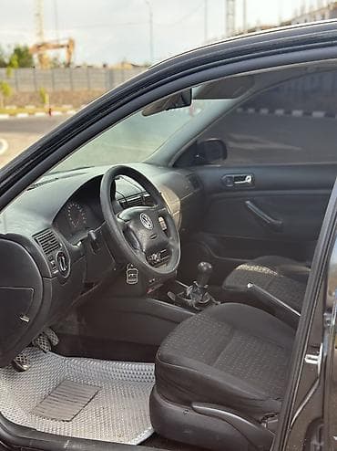 Унаа сатуу: Volkswagen Golf: 2002 г., 1.6 л — 9