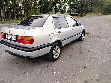 vin code: Volkswagen Vento: 1993 г., Седан — 5