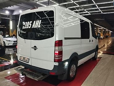 priora 2: Mercedes-Benz Спринтер: 2006 г., 2.2 л, Механика, Дизель, Бус — 6