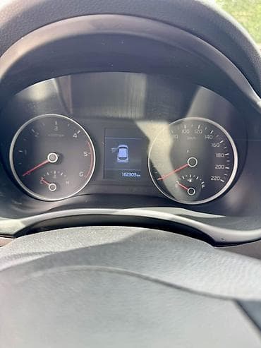 карасаев: Kia Stonic: 2017 г., 1.6 л, Автомат, Дизель, Кроссовер — 7