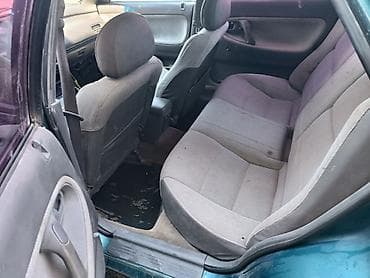mazda 123: Mazda 626: 1995 г., 1.8 л, Механика, Бензин, Седан — 4
