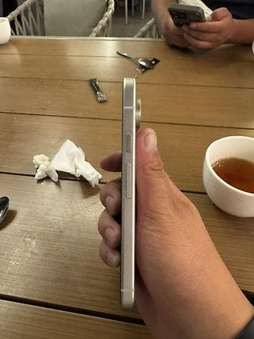 Google Pixel 9 128гб состояние новое покупал за 60 тысяч меня с моей — 2