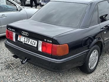 colf 3: Audi 100: 1993 г., 2.6 л, Ручные, Бензин, Седан — 7