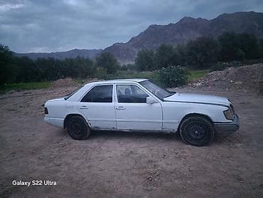 клей для фар: Mercedes-Benz W124: 1986 г., 2.3 л, Механика, Дизель, Седан — 4