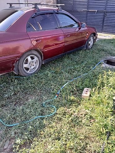 Honda Accord: 2001 г., 2 л, Автомат, Газ, Седан