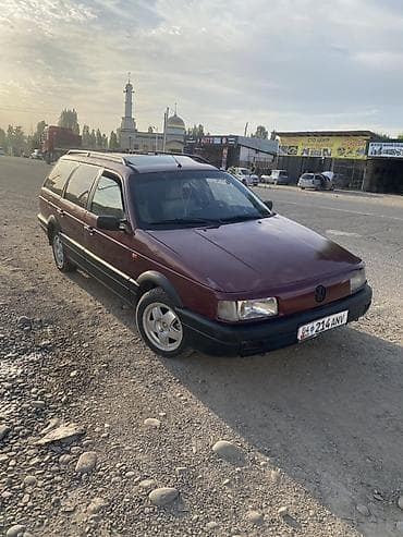 бампер голф2: Volkswagen Passat Variant: 1993 г., Механика, Универсал — 2