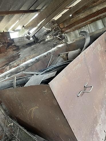 в связи с закрытием контейнера: Металлический ящик-бункер (контейнер) из листовой стали. Производство — 8