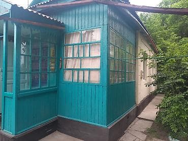прод дом: Продается жилой дом по адресу: г. Кара-Балта, ул. Спортивная, 71. Цена — 2